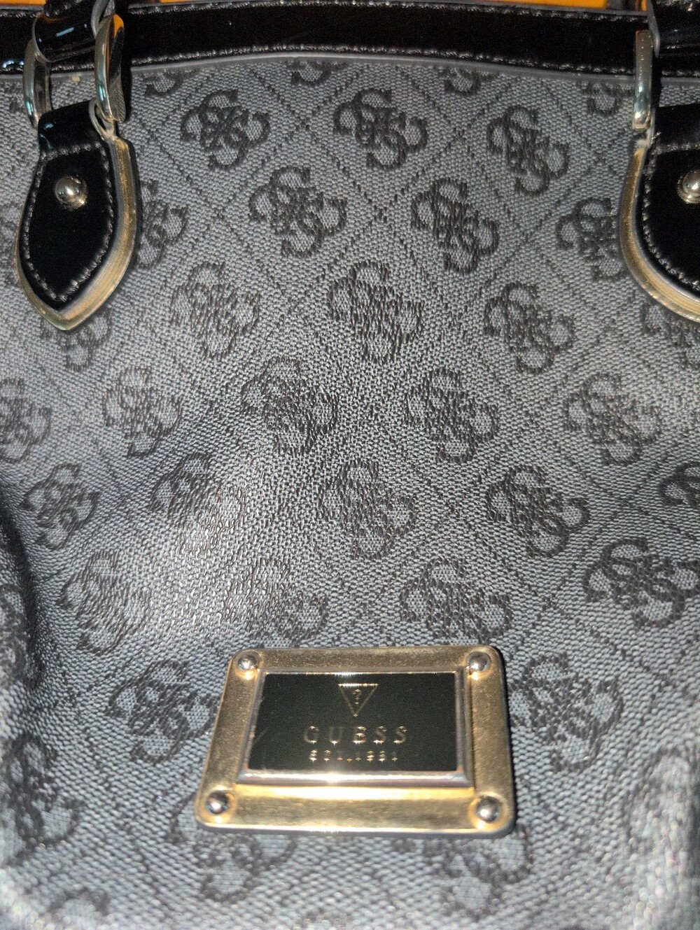 Guess Purse - Picture 2 of 10